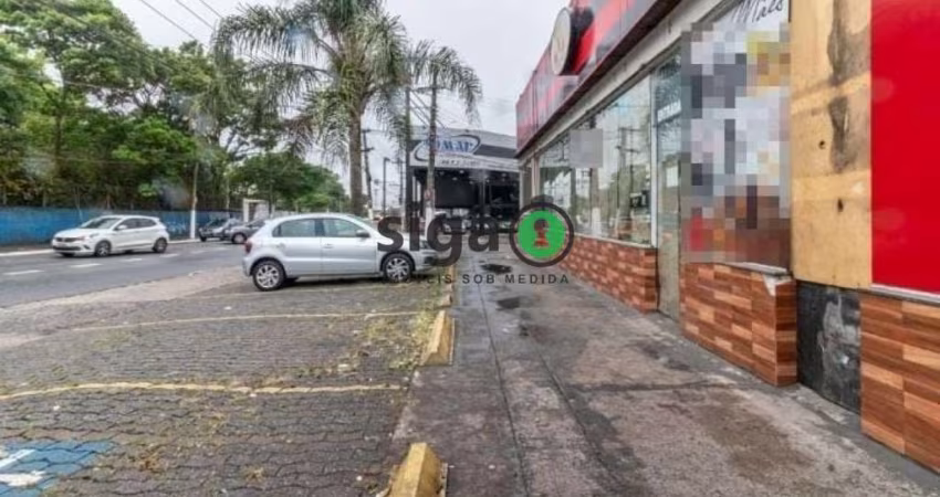 Salão comercial na Avenida João XXIII