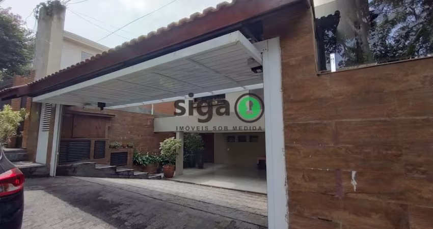 Casa em Condomínio Vitória Regia Condomínio Vitória Régia no Panamby: Espaço, Luxo e Conveniência