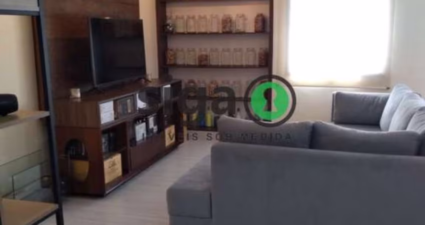 VENDE Apartamento em Moema com 2 suítes e duas Vagas