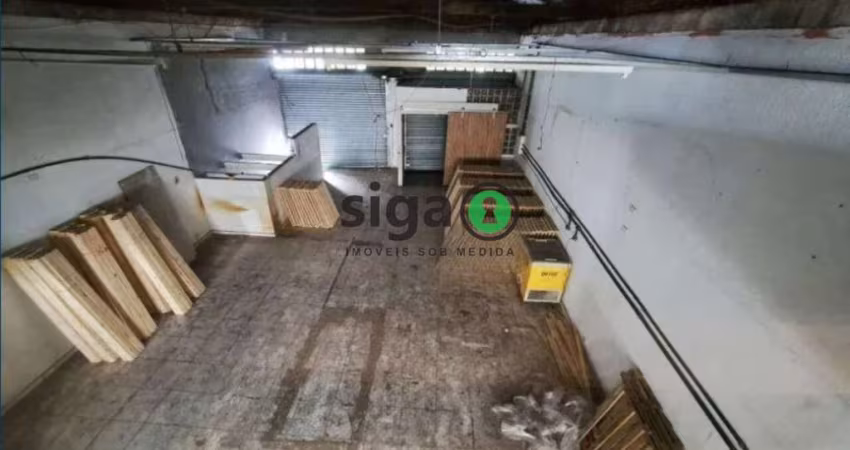 Galpão Amplo e Bem Localizado para Locação no Jabaquara - 400m² | 4 Banheiros | Próximo ao Metrô
