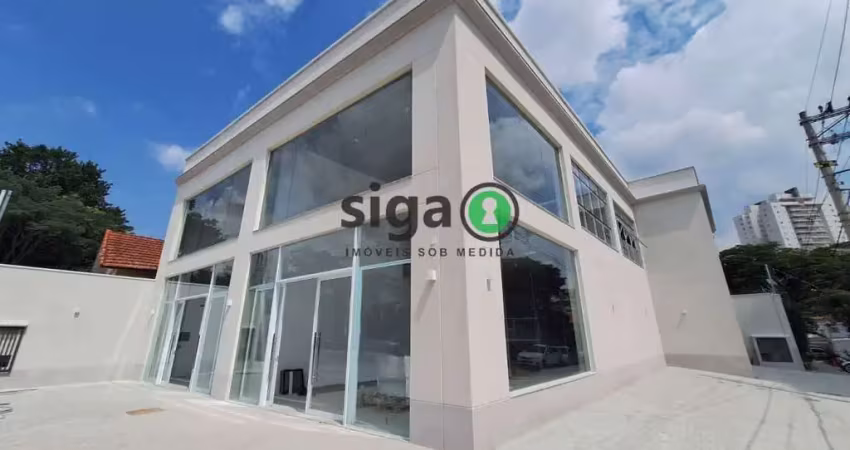 Casa Comercial para Locação com mezanino, de 338m², em Santo Amaro