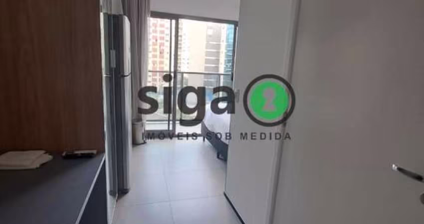 STUDIO MOBILIADO E DECORADO APENAS 1 MINUTOS  PE DA ESTAÇÃO PARAISO
