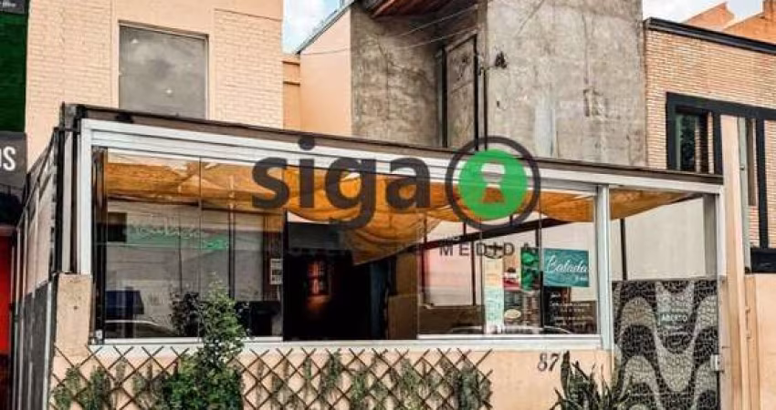 Casa Comercial com 220m² com várias salas e terraço para Locação na Vila Nova Conceição