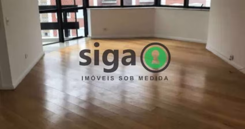 Amplo Apartamento com 3 Dormitórios e Lazer Completo em Moema -141m², 2 vagas, 3 dormitórios!