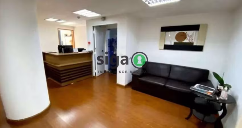 Conjunto comercial com 120m², 4 salas, 2 banheiros e 2 vagas, no Jardim Paulista para Locação
