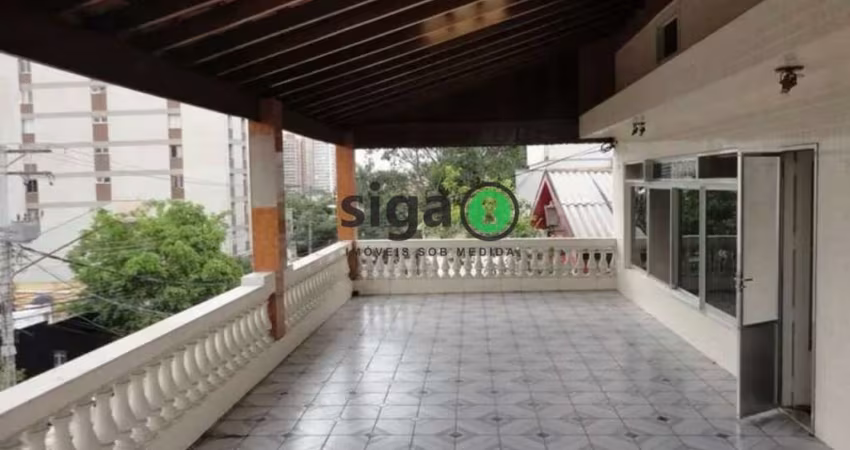 Casa assobradada para Locação e  uso Comercial na Vila Madalena, 3 suites, salas, cozinha, 5 vagas