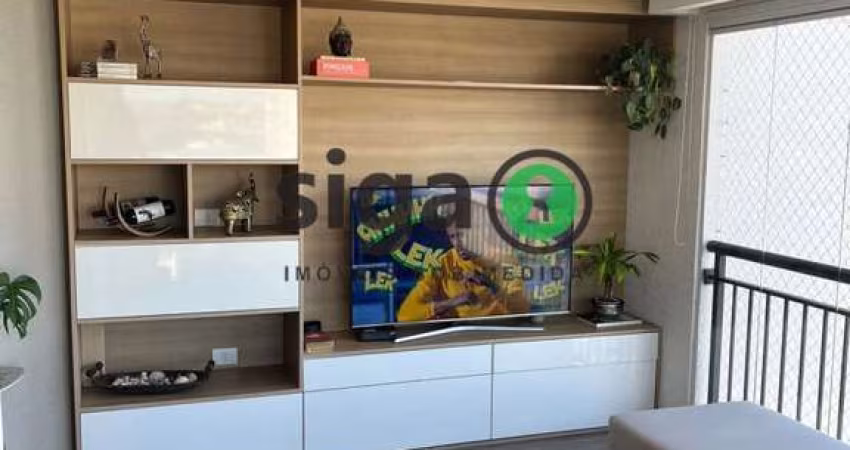 Apartamento á venda em Santo Amaro, de 66m, 2 quartos e 1 vaga.