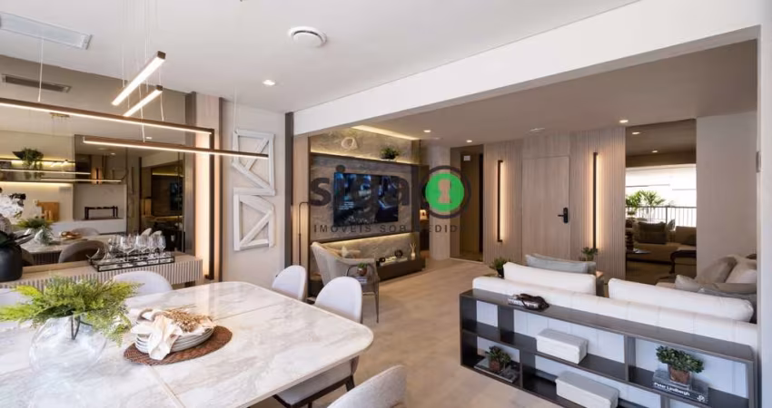 Apartamento à venda em Moema com 123 m², 3 suítes e 2 vagas DEMARCADAS ao lado do metrô