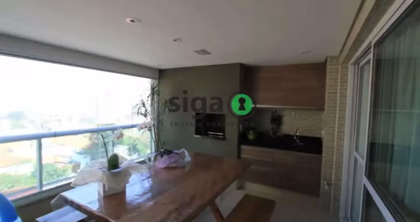 Apartamento com 3 quartos e 3 vagas disponível para venda ou locação.