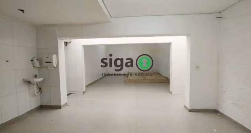 Casa comercial no itaim bibi para locação com 105m², com 5 salas, 1 banheiros e 2 vagas, sem mobilia
