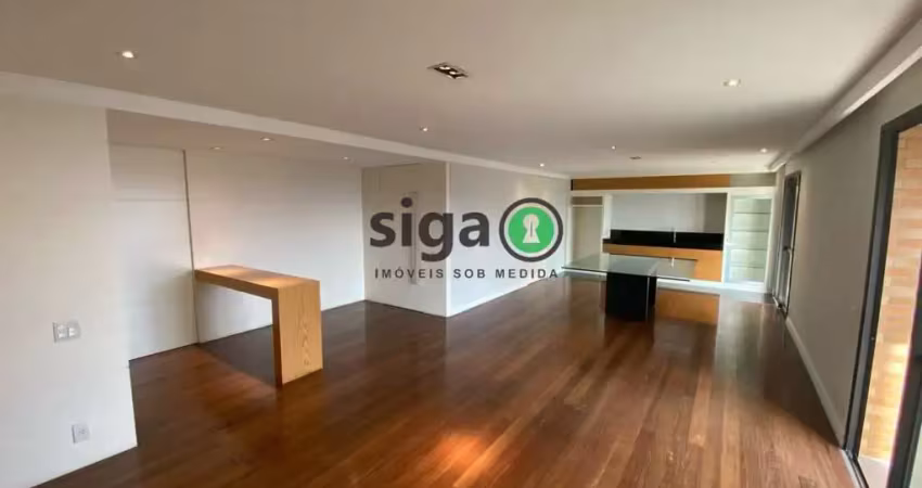 Apartamento com 4 dormitorios para venda  no villagio panamby