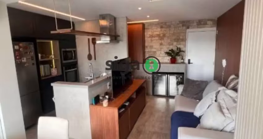 Apartamento mobiliado com 1 suíte e escritório à venda no brooklin; vista panorâmica, alto padrão e