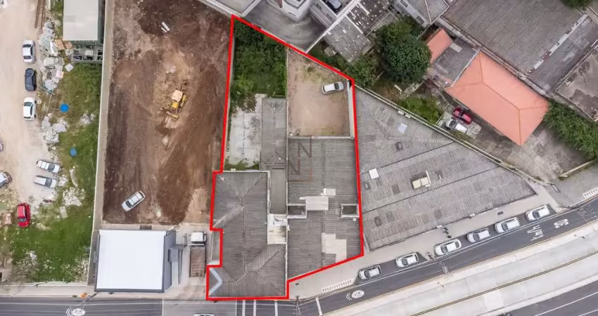 Terreno à venda na Avenida República Argentina, 5564, Novo Mundo, Curitiba