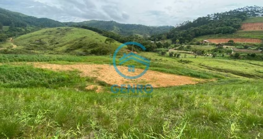 Área Rural para Chácara com Terreno de 6.645m² à venda em Tijucas/SC