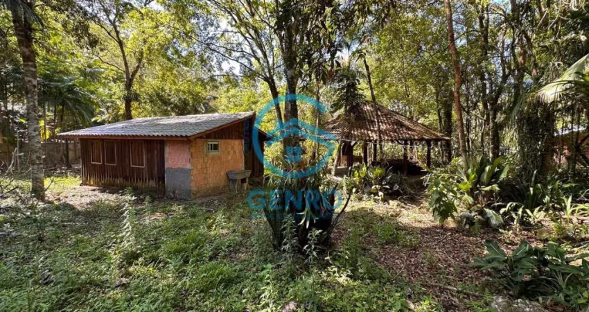 Chácara com Cachoeira com Águas Cristalinas em Meio a Natureza à venda em Canelinha/SC
