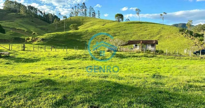 Belíssima Área Rural para Sítio com Terreno de 100.000m² ( 10 HECTARES ) à venda em Biguaçu/SC