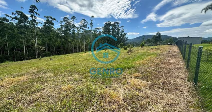 Lote para Chácara em Meio a Natureza com Terreno de 2.000m²  à venda em Canelinha/SC