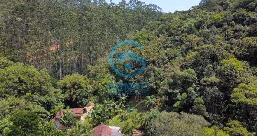 Chácara em meio a natureza com cachoeira e terreno de 6.000m² à venda em são joão batista/sc