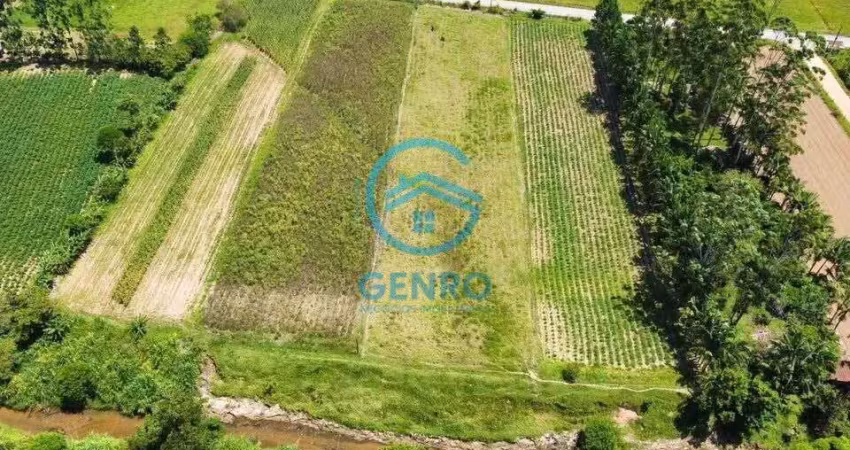 Área para sítio em meio a natureza com riacho e terreno de 7.700m² à venda em canelinha/sc