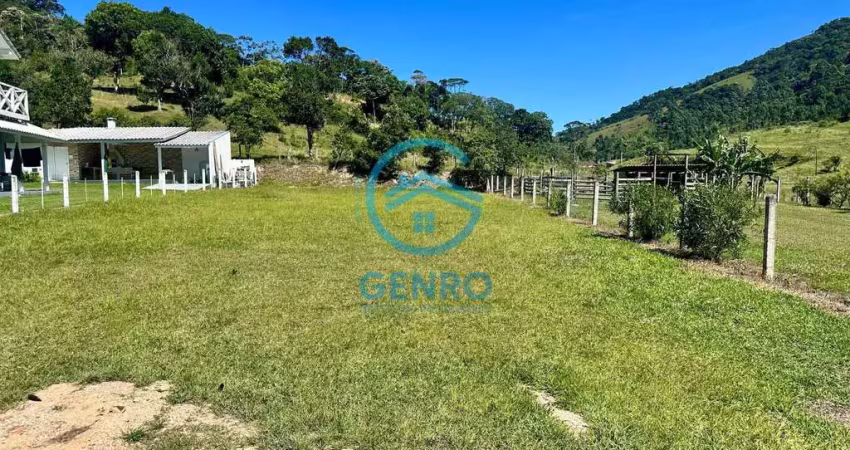 Lote para chácara com escritura pública em condomínio rural com uma excelente infraestrutura à venda em tijucas/sc