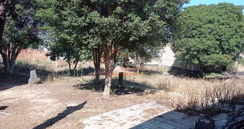 ÁREA À VENDA BAIRRO SANTA CRUZ - MOGI MIRIM/SP  Total de 1.192,00m² em uma região de alto padrão excelente para empreendimentos.