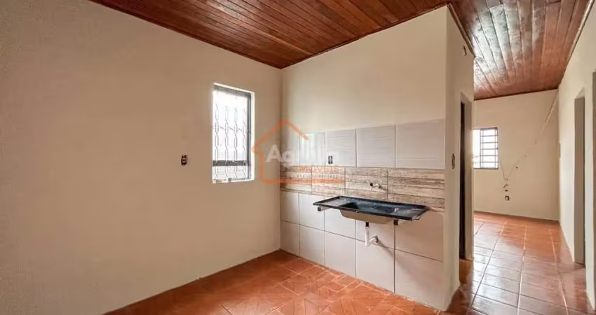 Casa com 2 quartos à venda no CDHU, Mogi Mirim 