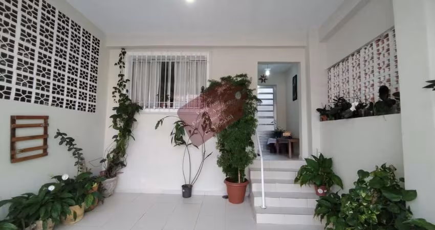 Casa para Venda em São Paulo, Jardim Cristal, 3 dormitórios, 1 suíte, 2 banheiros, 2 vagas