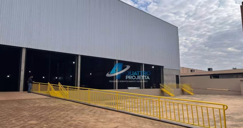 Barracão para alugar com 1420 m² no Cilo 3 - Av. Graciliano Ramos, Londrina