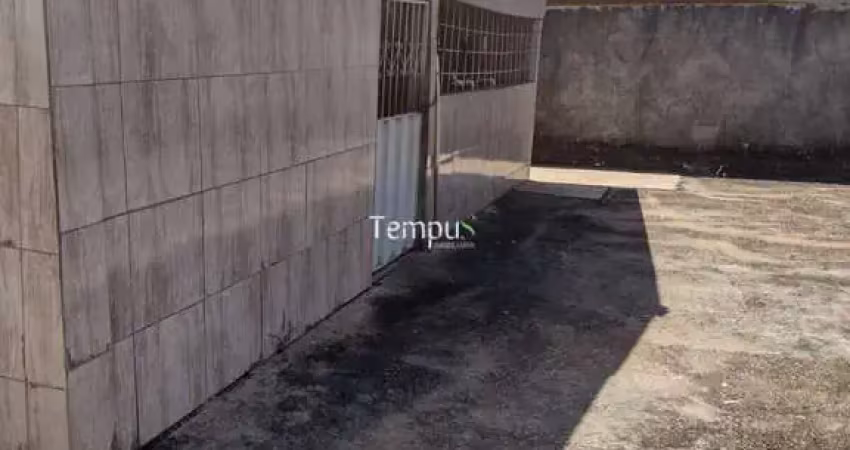 Casa com 431 m² de terreno em Cardoso Continuação, Aparecida de Goiânia/GO
