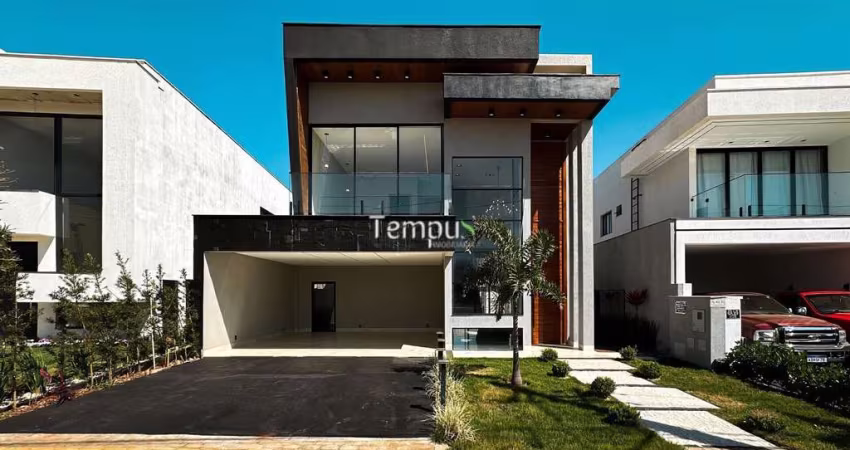 Casa no condomínio PARQVILLE JACARANDÁ à venda no bairro Jardim Mont Serrat - Aparecida de Goiânia/GO