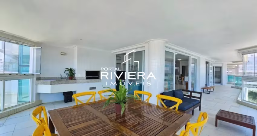 Apartamento frontal ao mar, pé na areia com 5 suítes e elevador panorâmico