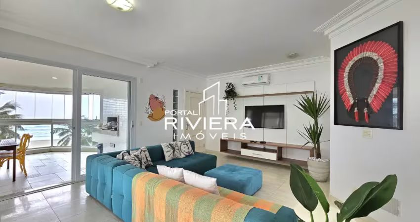 Apartamento frontal ao mar, pé na areia com 5 suítes e elevador panorâmico