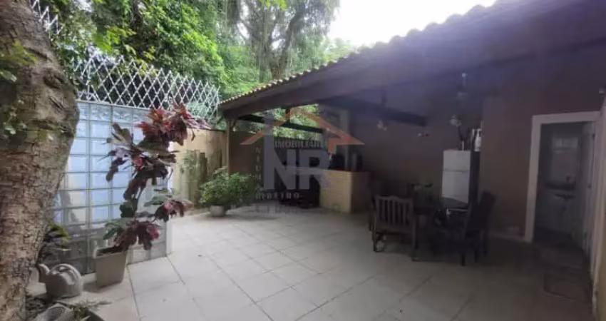 Casa em condomínio fechado com 4 quartos à venda na Rua Retiro dos Artistas, Pechincha, Rio de Janeiro