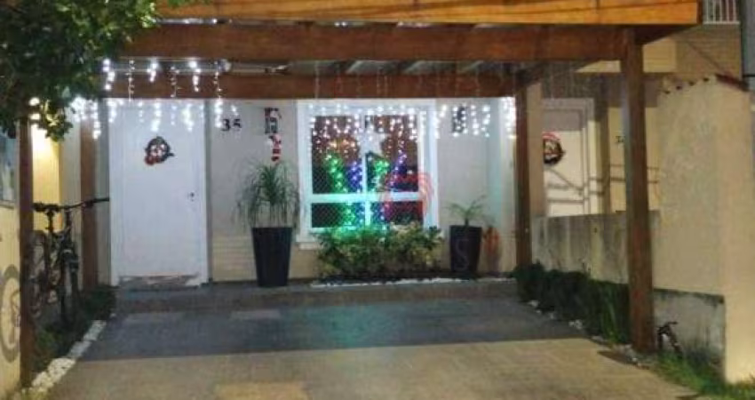 Sobrado com 3 dormitórios à venda, 109 m² por R$ 659.900,00 - Central Parque - Cachoeirinha/RS