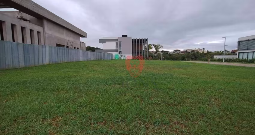 Terreno à venda, 821 m² por R$ 1.526.805,48 - Prado - Gravataí/RS