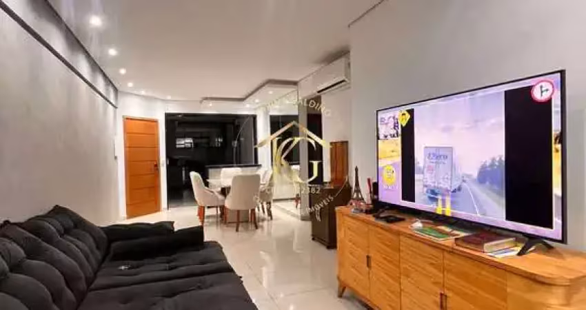 Apartamento semimobiliado de 3 quartos e 2 suítes no canto do forte.