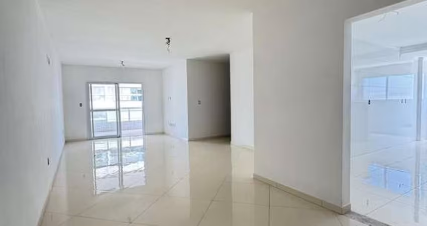 Apartamento 3 dormitórios sendo 2 suítes- Canto do Forte