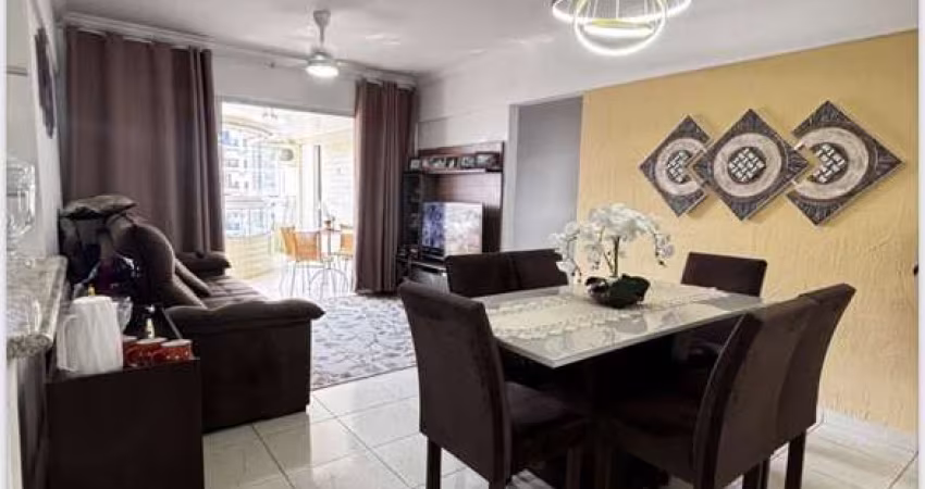 Apartamento Semimobiliado de 2 quartos no Bairro Guilhermina, Praia Grande/SP