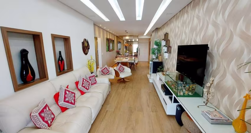 Apartamento mobiliado 4 dormitórios sendo 3 suítes- Canto do Forte