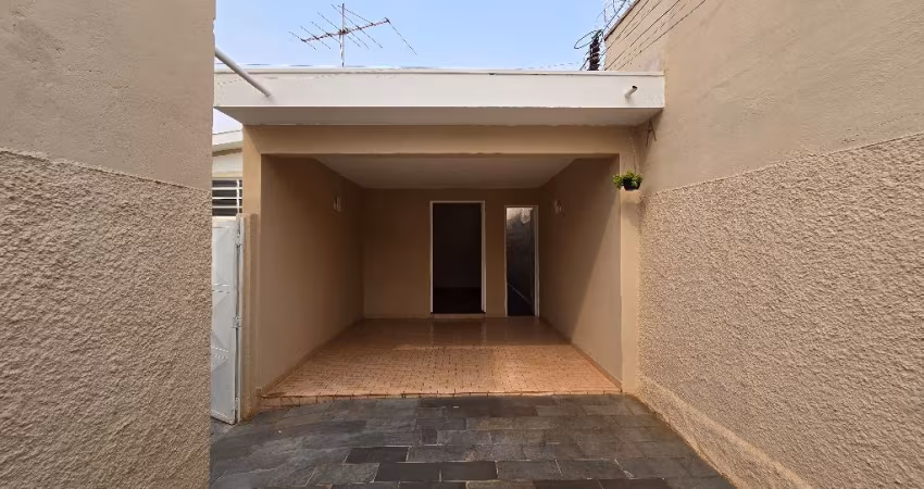 Casa a venda no bairro Vila Tibério