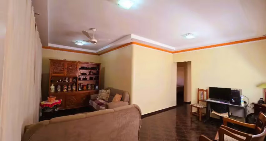 Casa terrea no bairro Antonio Marincek