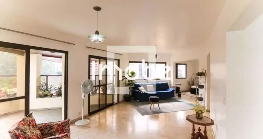 Apartamento com 3 quartos à venda na Rua Itamira, 10, Panamby, São Paulo