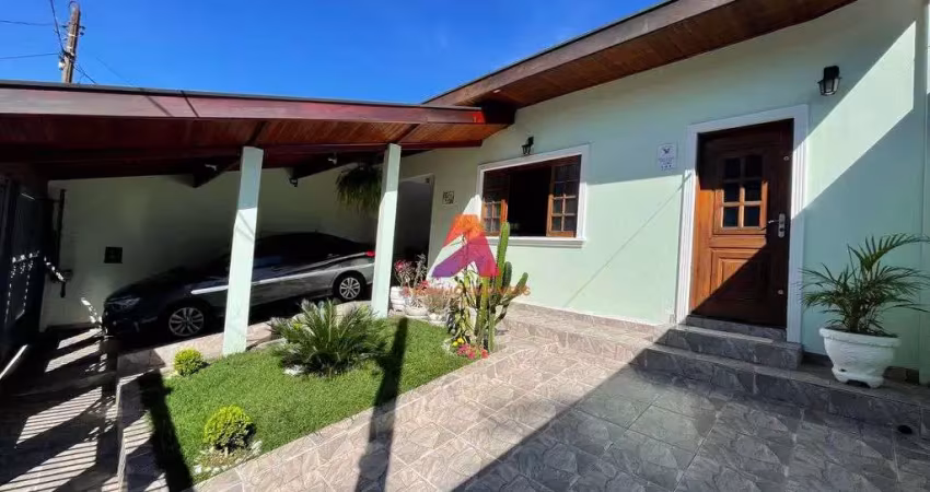 Casa à venda, ampla com área gourmet no coração do vista verde! confira agora!