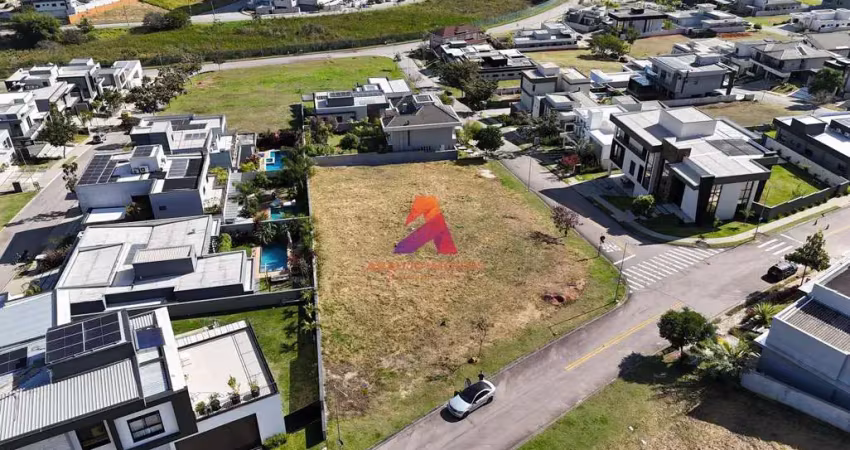 Terreno de esquina à venda - colinas do paratehy sul urbanova | 735m² - declive