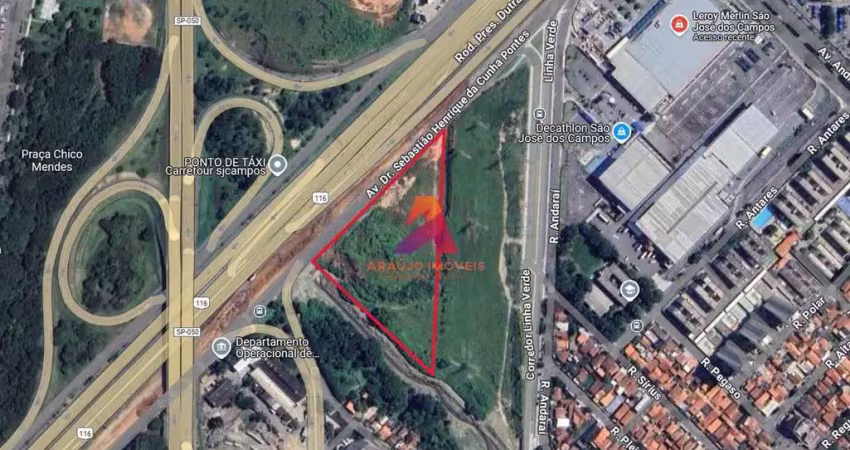 Área á venda com altíssima visibilidade | ideal para supermercado ou comercial
