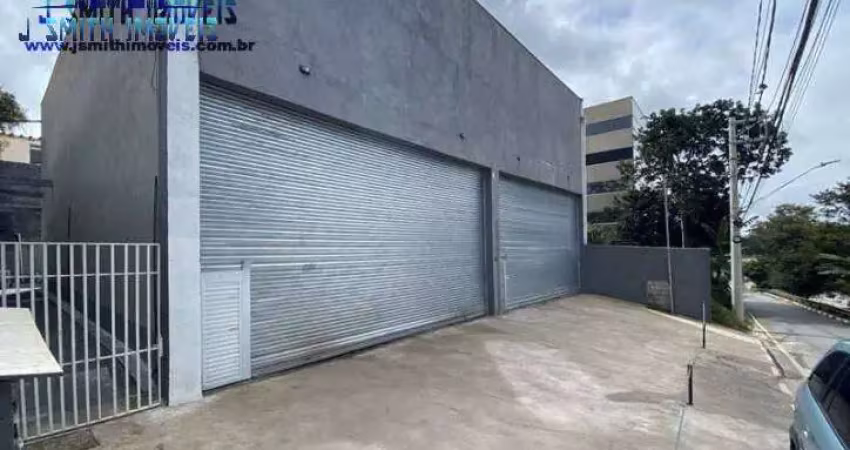 Excelente salão comercial na granja viana- loja pronta pra uso 180m²