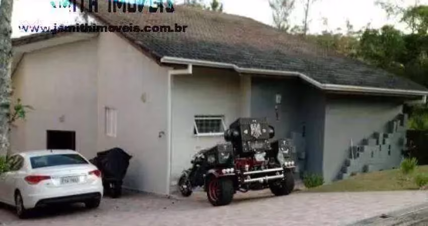 Casa em condomínio fechado com 3 quartos à venda na Alameda das Violetas, Residencial dos Lagos, Cotia