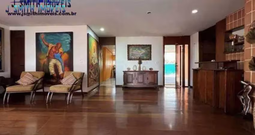 Casa térrea, contemporânea, 4 dorms (2 suítes), piscina, terreno gigante!!