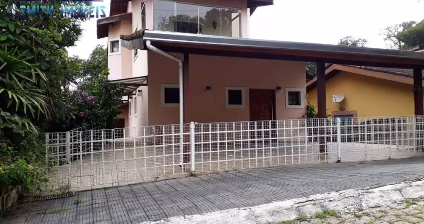 Casa em condomínio km 20 ao lado do rodoanel, ac. 395m². salão, quintal.
