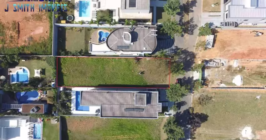 Vintage - lote 846,98 m², plano e limpo! melhor localização do condomínio